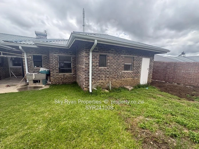 Marlborough Garden Flat For Sale