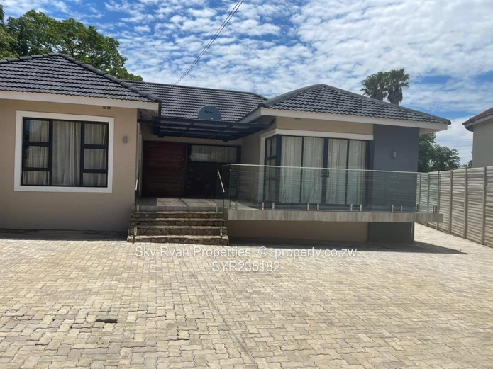 Mabelreign Sentosa Garden Flat For Rent