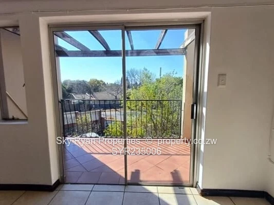 South Africa, Bloubosrand Flat For Sale