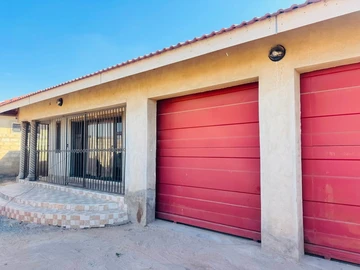 4 Bedroom House