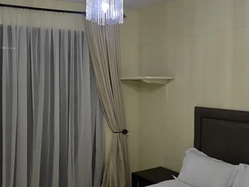 2 Bedroom Flat & Apartment