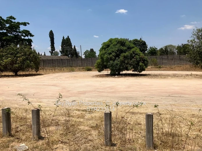 Hatfield Land To Let