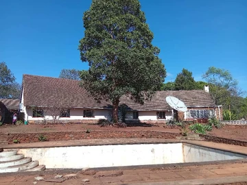 Farm & Agricultural Land