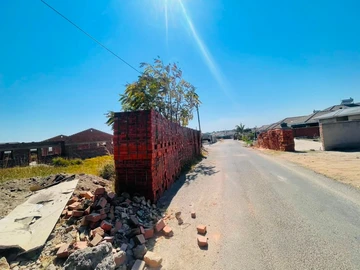Stands & Residential Land