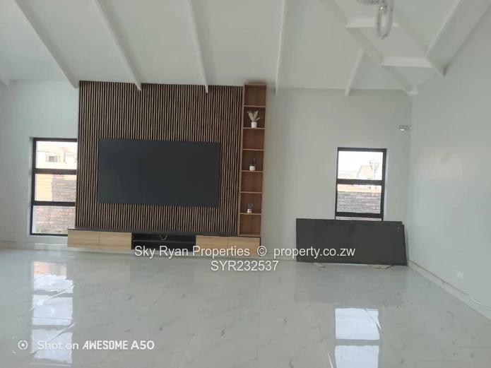 Nyeredzi Ridge House For Sale