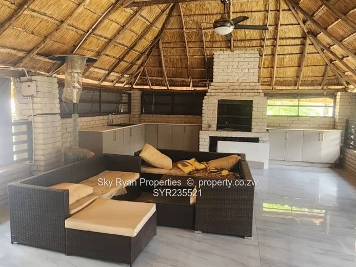 Monavale Property For Sale