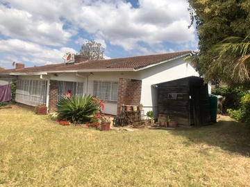 Mabelreign 3-Bedroom Flat for Rent 