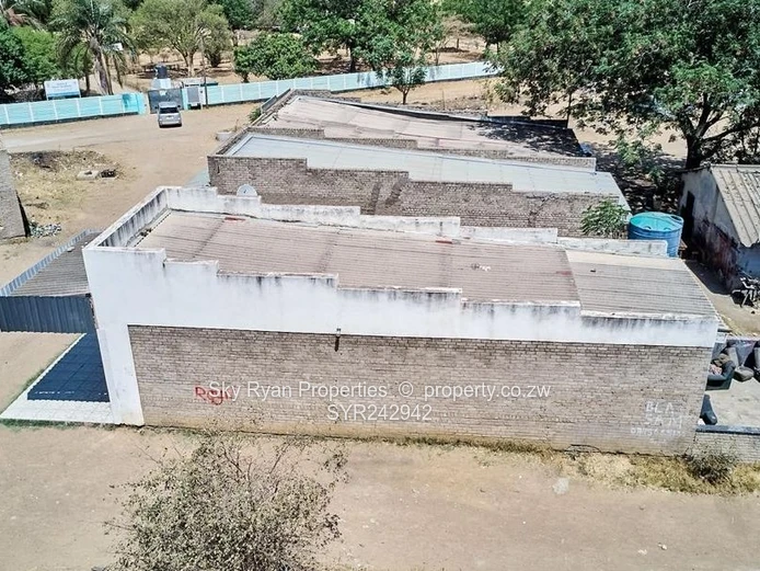 Chitungwiza Unit K Shop For Sale