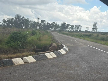 Commercial & Industrial Land