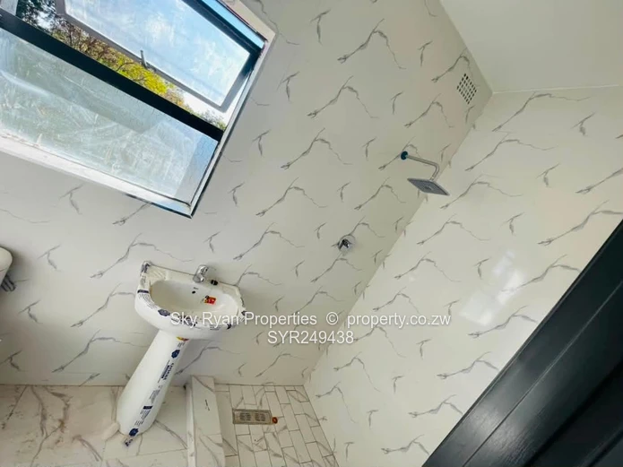 Avondale West Duplex Flat To Let