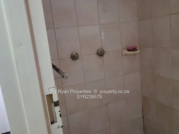 Hatfield Garden Flat For Sale