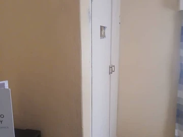 2 Bedroom Flat & Apartment