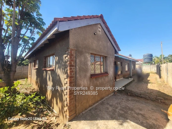 Ashdown Park House For Sale