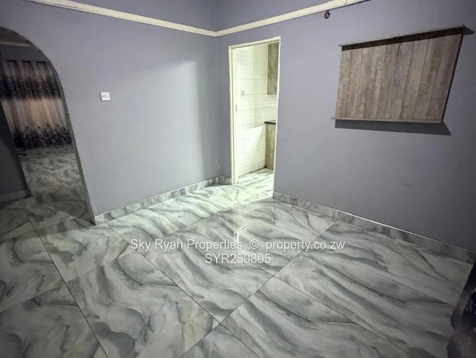 Zimre Park House To Let
