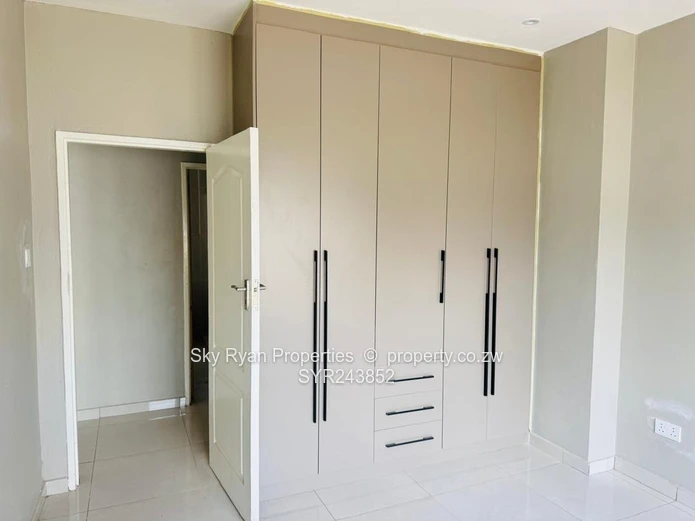 Luxury Apartments in Avondale West