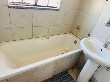2 Bedroom Garden Flat