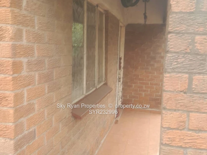 Glen Norah A Spaceman Area  House For Sale