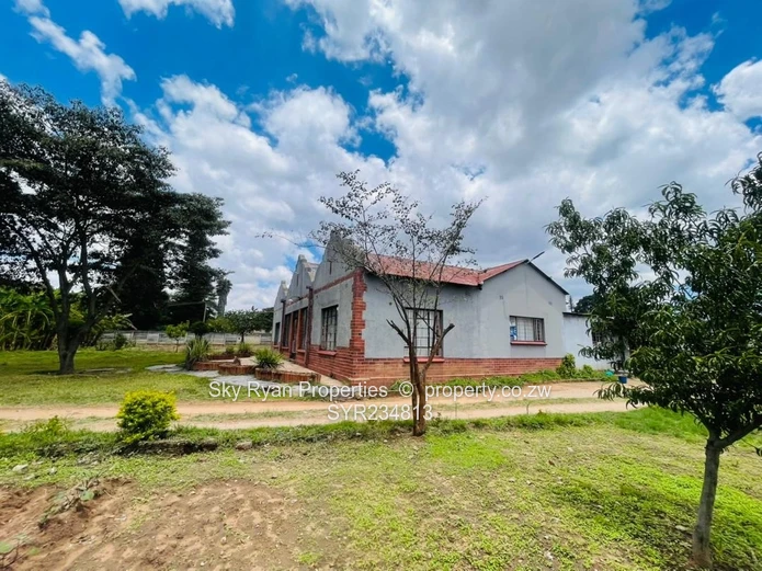 Hatfield House For Sale 