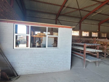 Warehouse & Factory