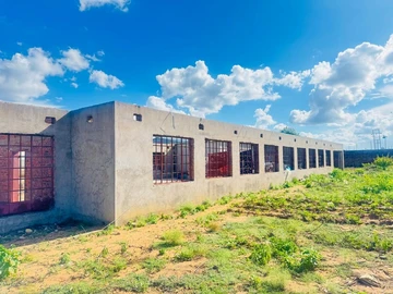 Commercial & Industrial Land