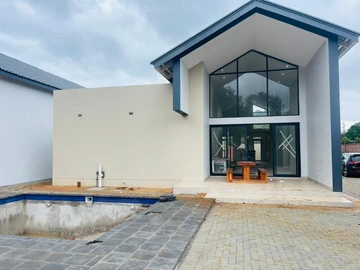 3 Bedroom Townhouse Complex