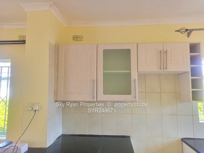 Greendale House To Let