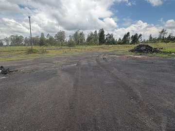 Commercial & Industrial Land