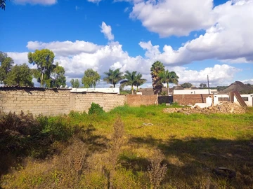 Commercial & Industrial Land