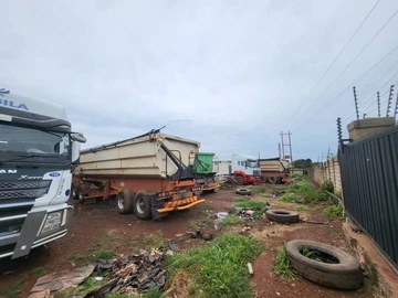 Commercial & Industrial Land