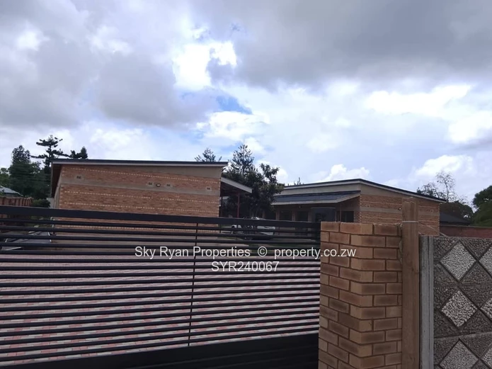 Queensdale Business Complex To Let