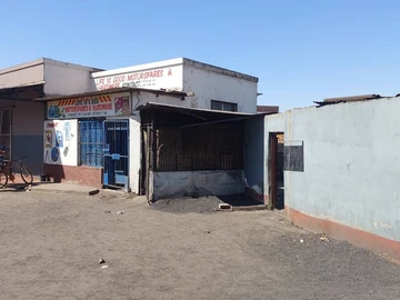 Commercial & Industrial Land