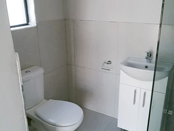3 Bedroom Garden Flat