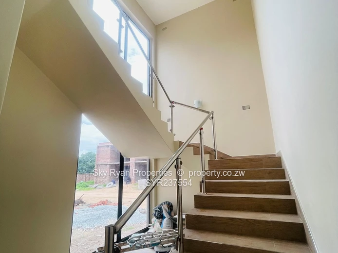 Monavale Pagomo Mews Villa For Sale 