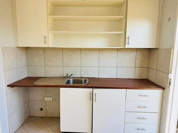 2 Bedroom Garden Flat