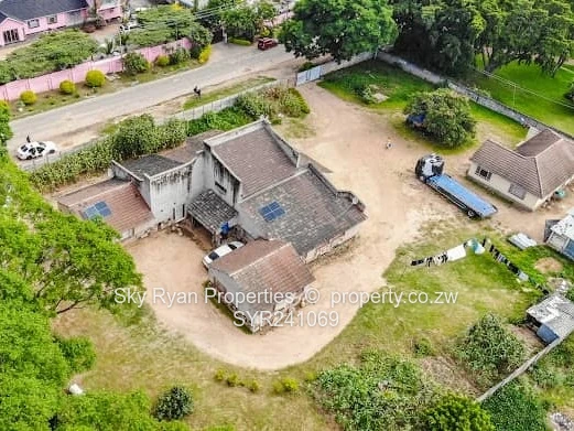 Hatfield House For Sale 