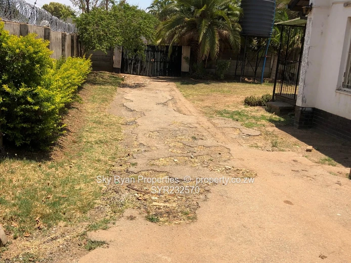 Ashdown Park House For Sale