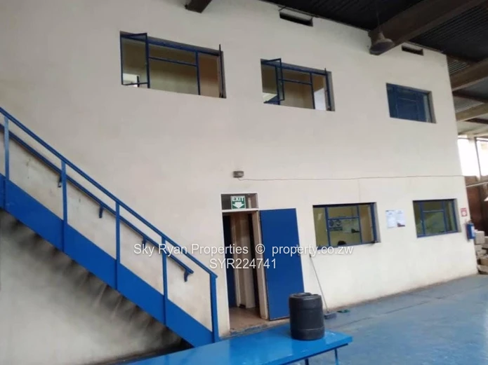 Commercial Warehouse in Msasa for Rent