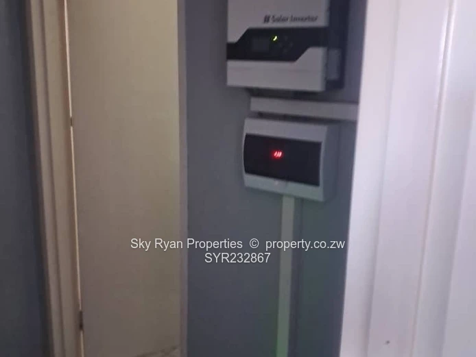 Waneka 2 Bed Flat For Sale