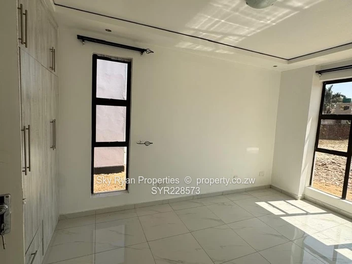 The Grange Cluster To Rent