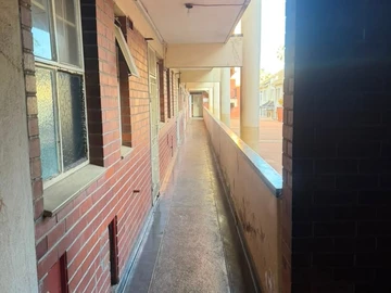 Flat & Apartment