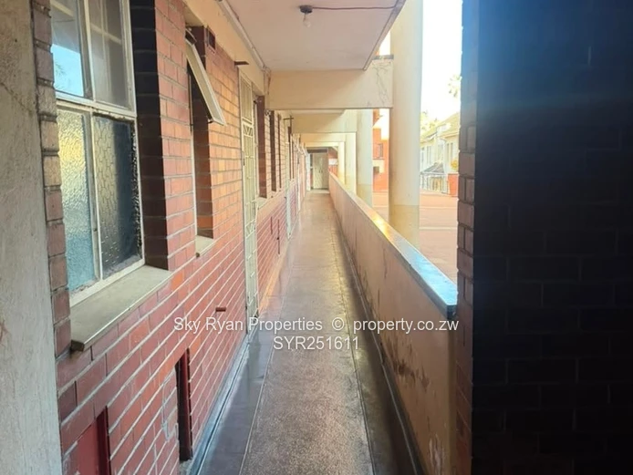Avenues Flats, Mazowe Mansions For Sale