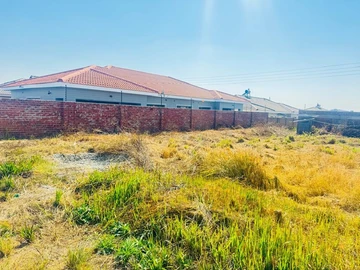 Mabvazuva Phase 1 Stand For Sale 