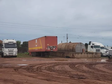 Commercial & Industrial Land