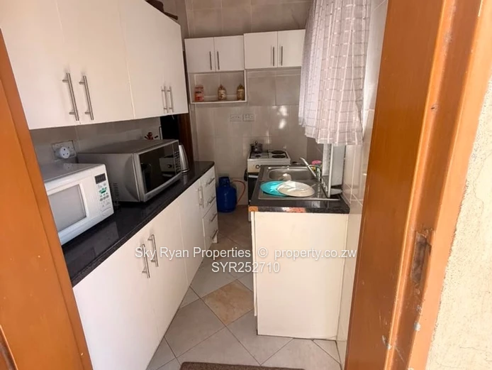 Monavae House To Let 