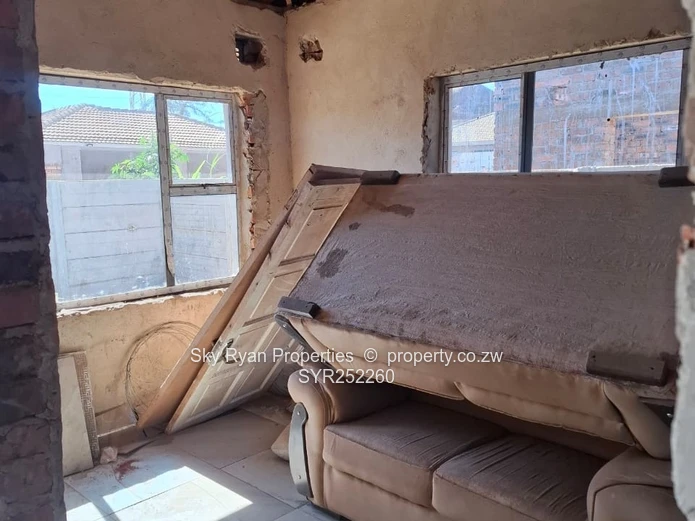 Grace Lands, Warren Park D House For Sale