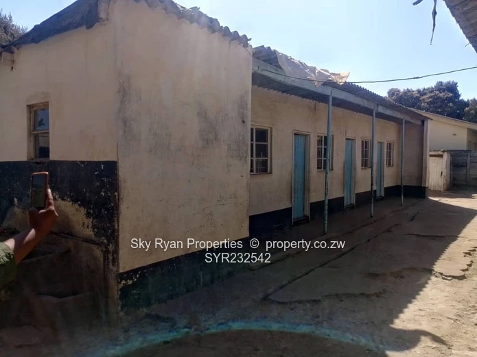 Mufakose House For Sale