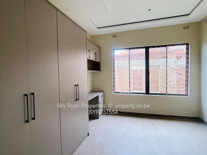 Monavale Pagomo Mews Villa For Sale 