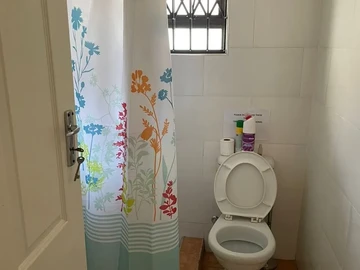 3 Bedroom Flat & Apartment