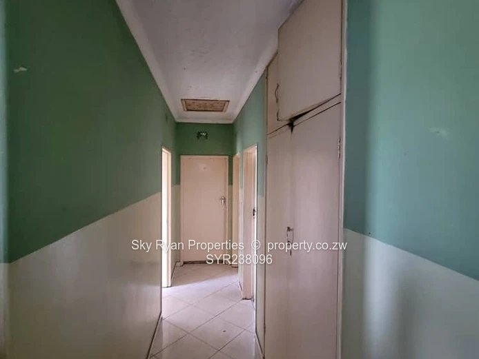 Hatfield House For Sale 