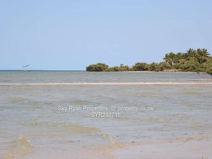 Villanculos Beach, Mozambique Property For Sale